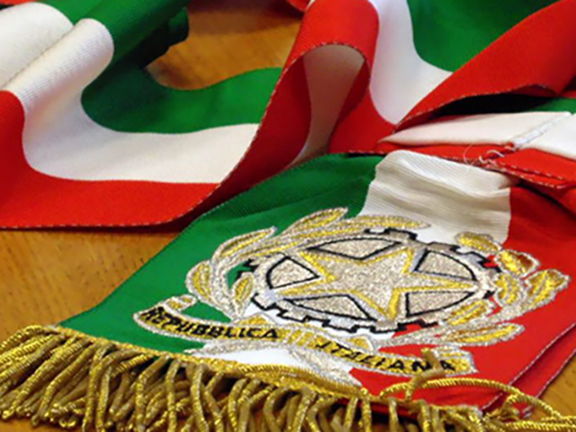 Avviso adozione variante parziale P.R.G.C.  